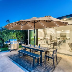 Guarda de Sol Duplo de Jardim com 48 Luzes LED Solar 450x265x240cm com Manivela